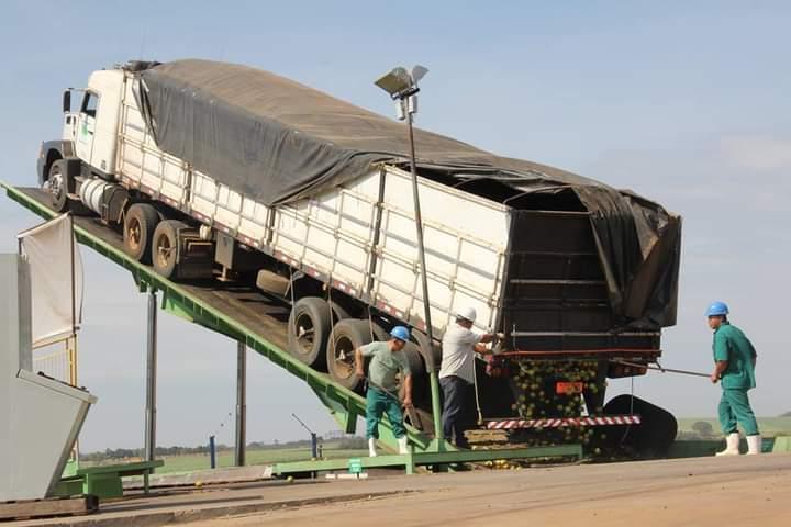 FAZENDA A VENDA ➕️ FÁBRICA DE SUCO INTERIOR – SP 2 Unidades 30.000m². Exporta para mais de 50 países